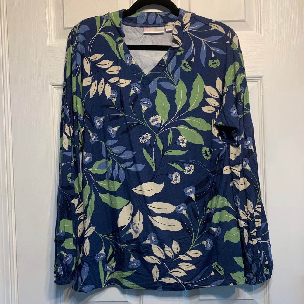 Belle by Kim Gravel Top S Navy Blue Floral V-Neck Long Sleeve Knit Botanical